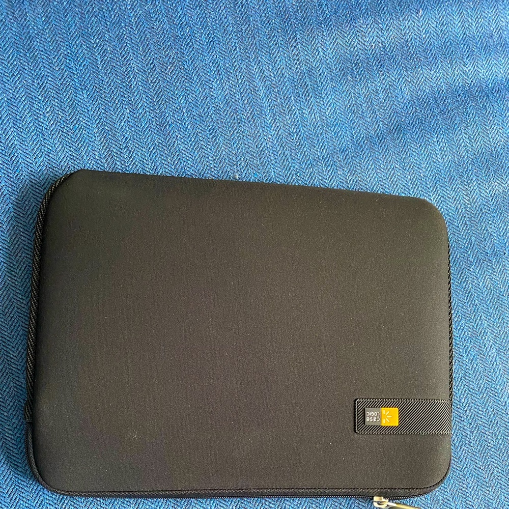 Case Logic laptop sleeve.